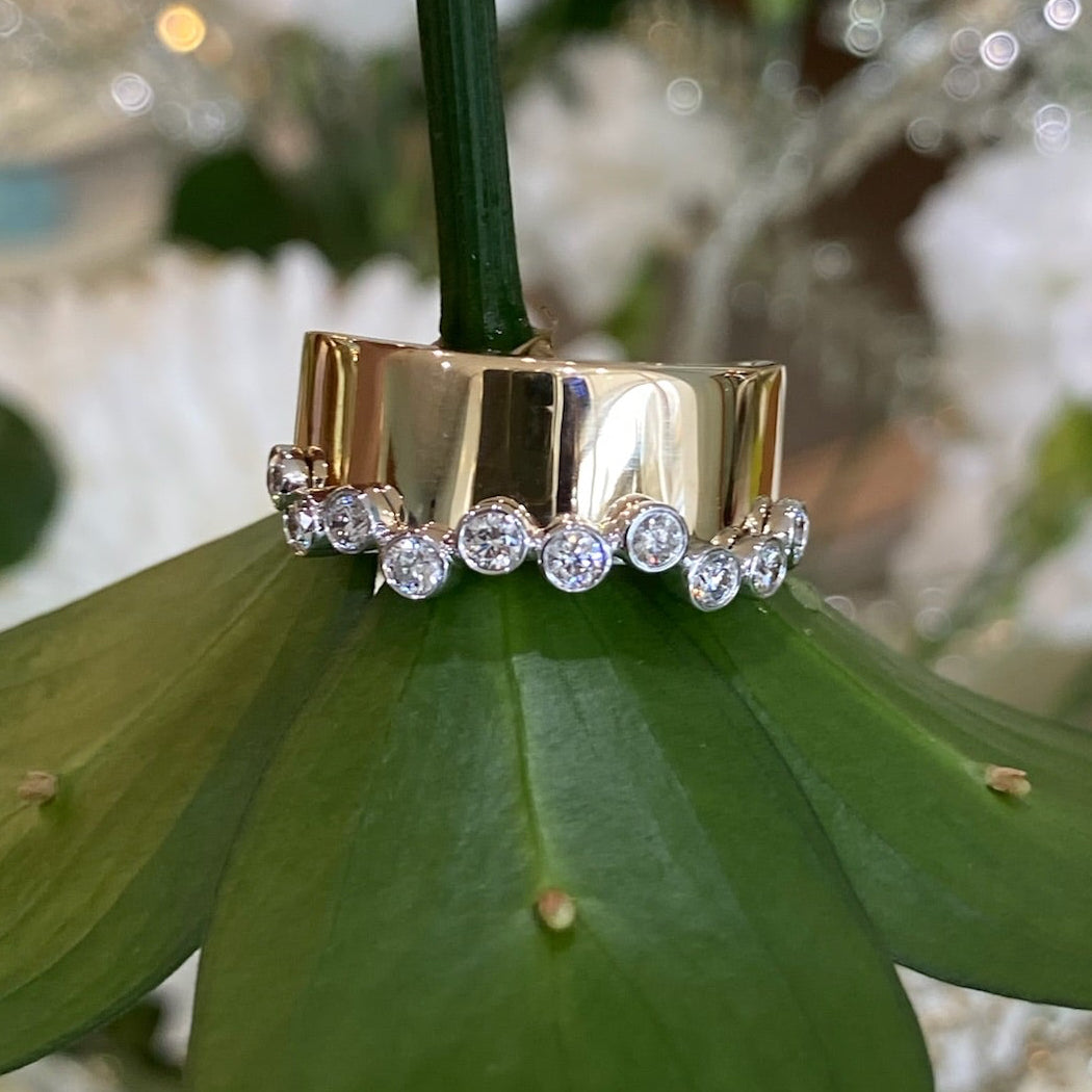 The Golden Bubble Cigar Ring