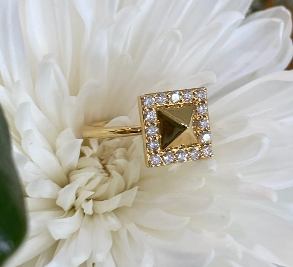 18K Yellow Gold Diamond Halo Pyramid Ring