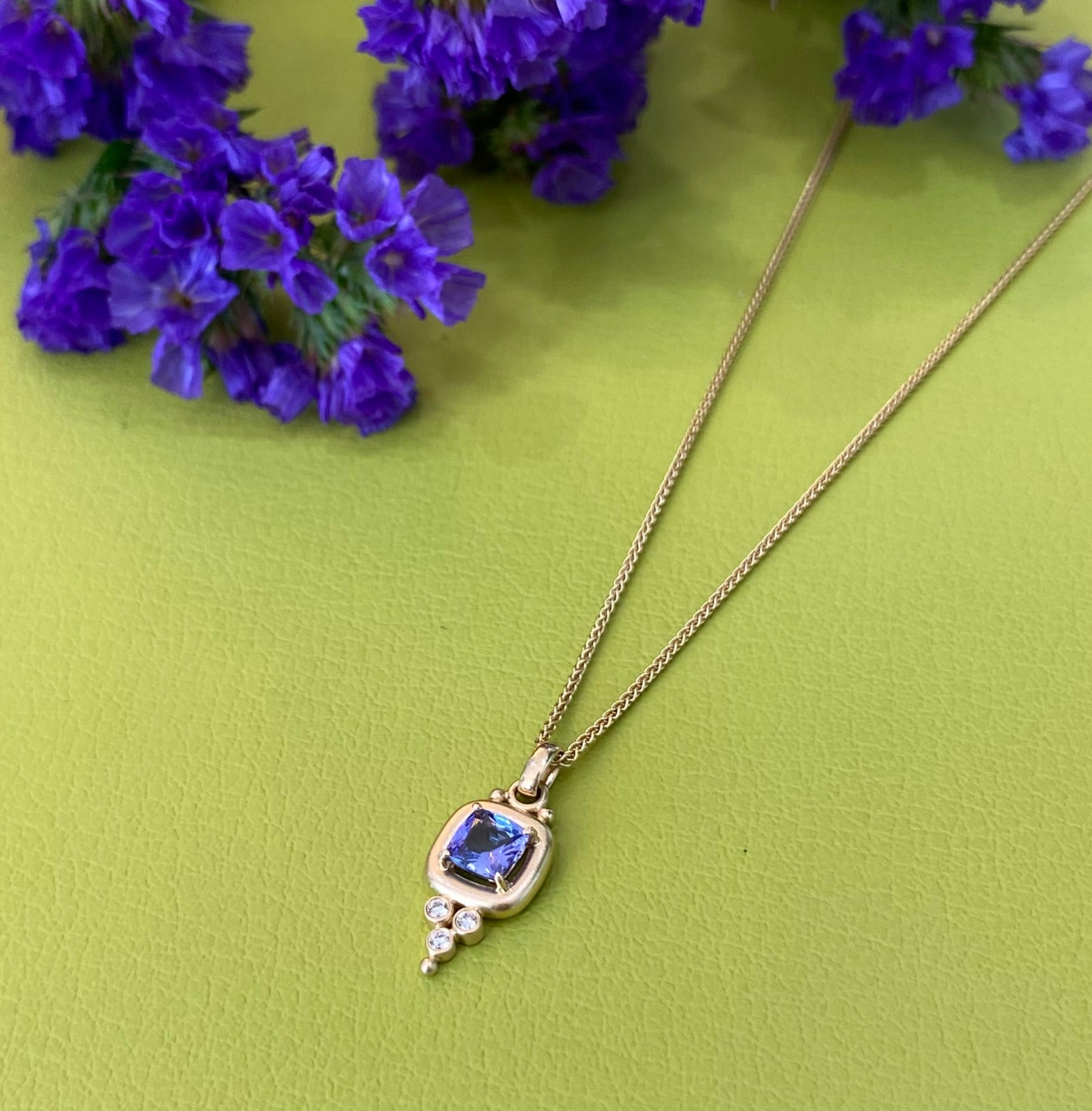 The Tranquil Tanzanite and Diamond Necklace