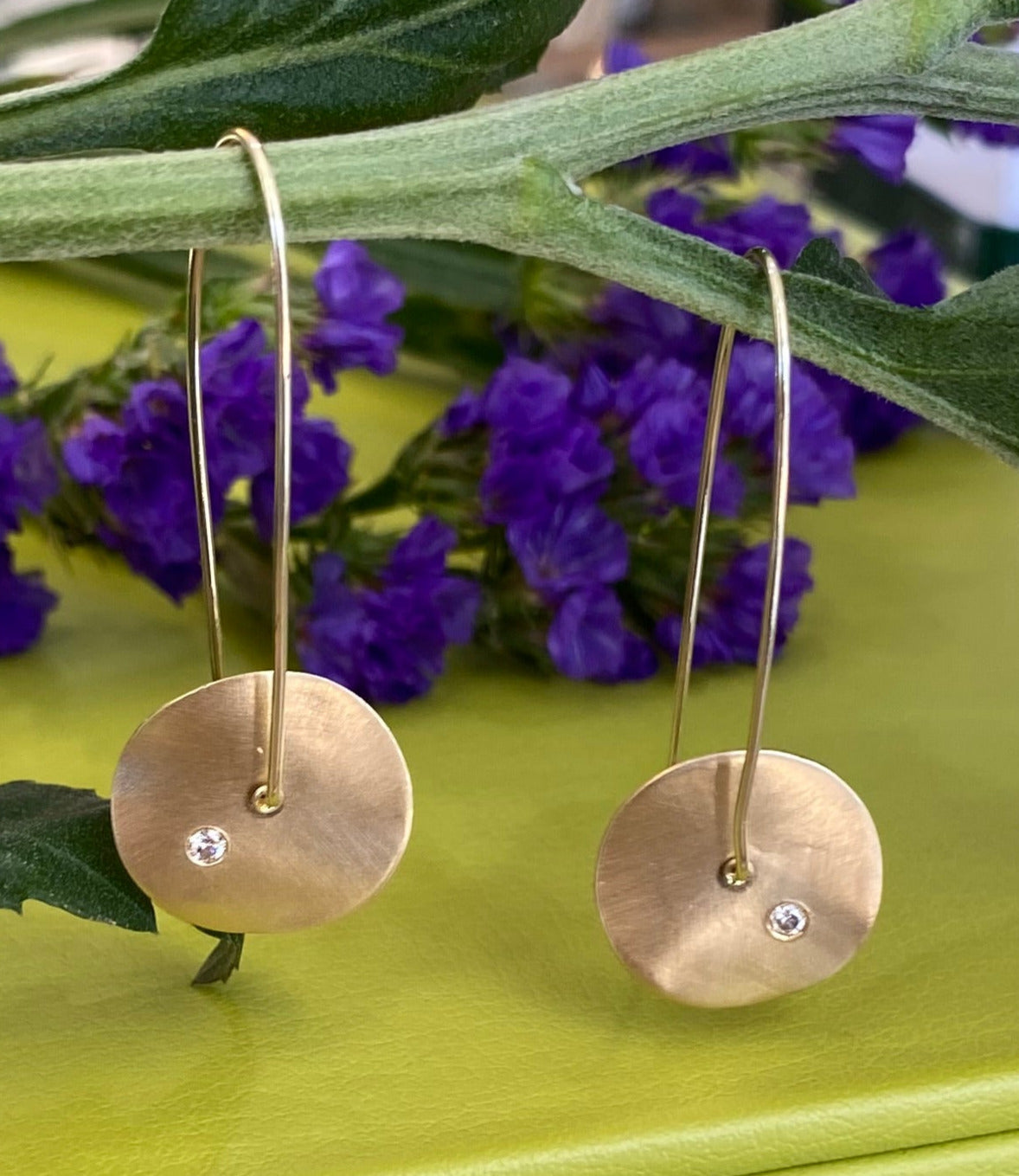 Satin Disc Diamond Inset Threader Earrings