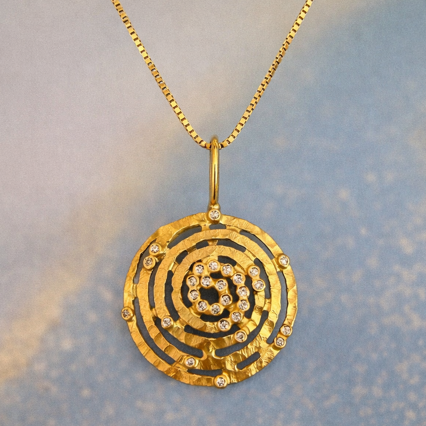 The Eternal Path Diamond Necklace