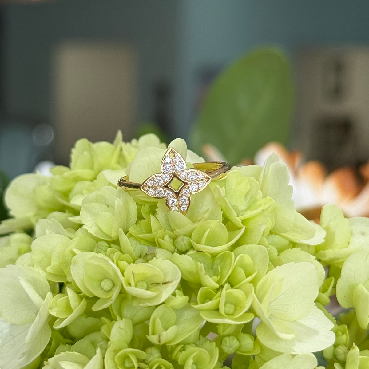 Diamond Clover Bloom Ring