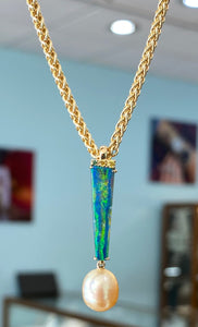 18K Yellow Gold Opal Pearl and Green Garnet Pendant Necklace