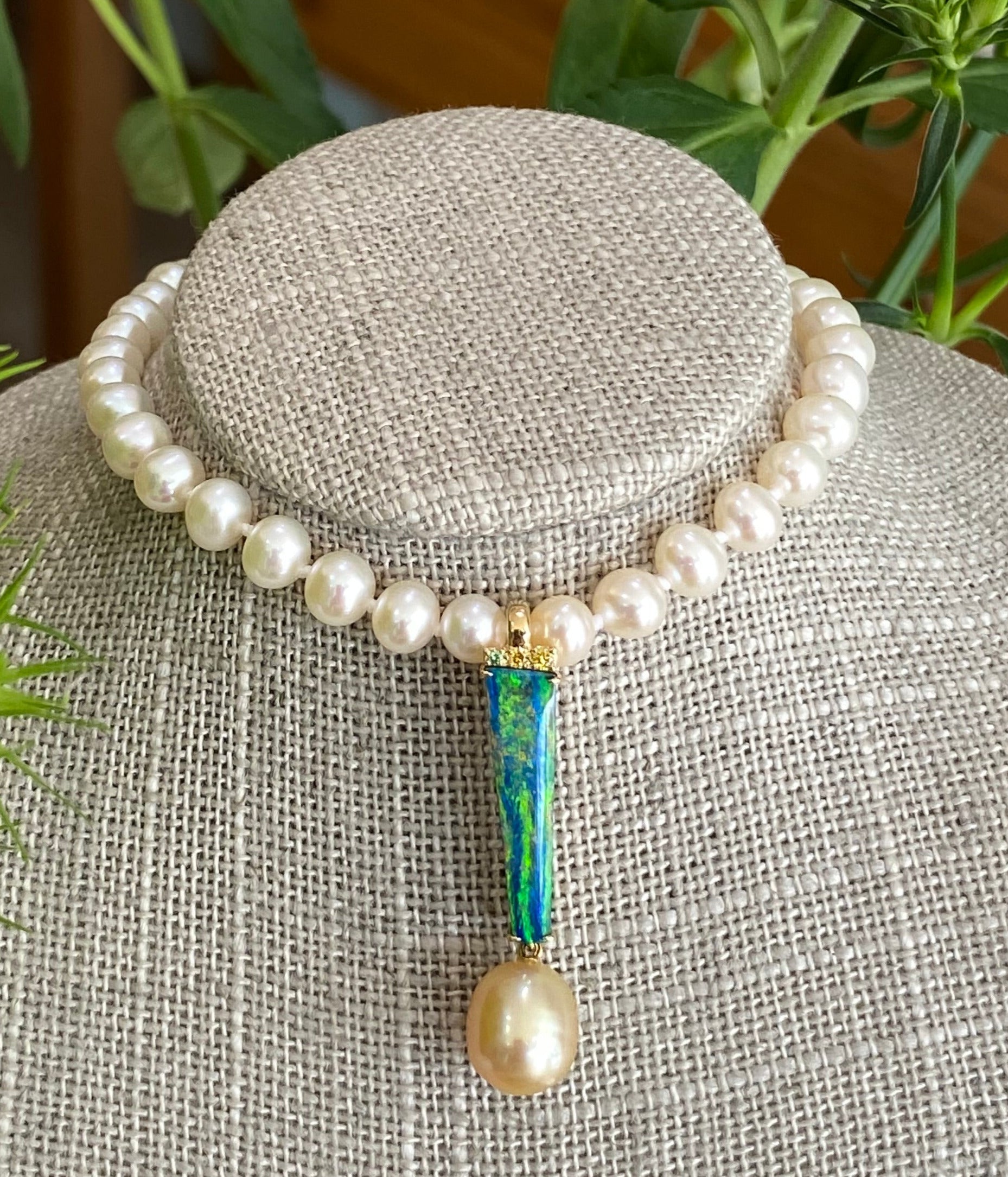 18K Yellow Gold Opal Pearl and Green Garnet Pendant Necklace