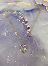 Load image into Gallery viewer, Vintage Open Heart Diamond Inset Necklace
