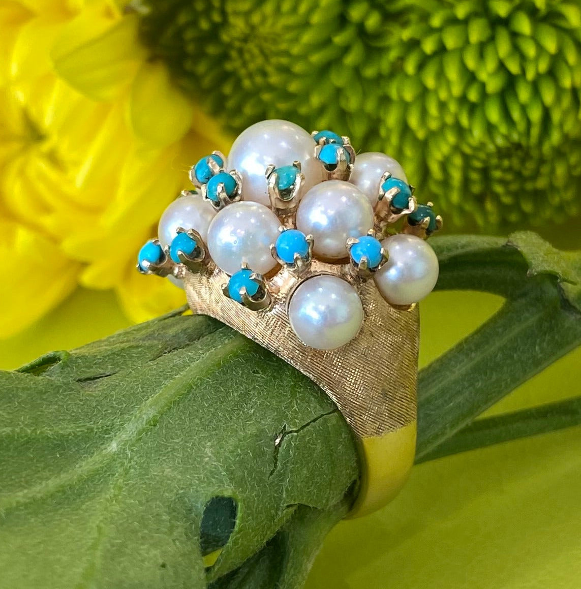 Vintage Pearl and Turquoise Yellow Gold Ring