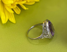 Load image into Gallery viewer, White Gold Vintage Oval Amethyst Ring

