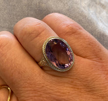 Load image into Gallery viewer, White Gold Vintage Oval Amethyst Ring
