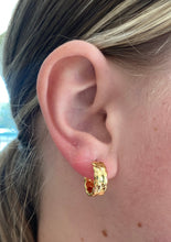 Load image into Gallery viewer, Yellow Gold Leaf Band Hoop Earrings
