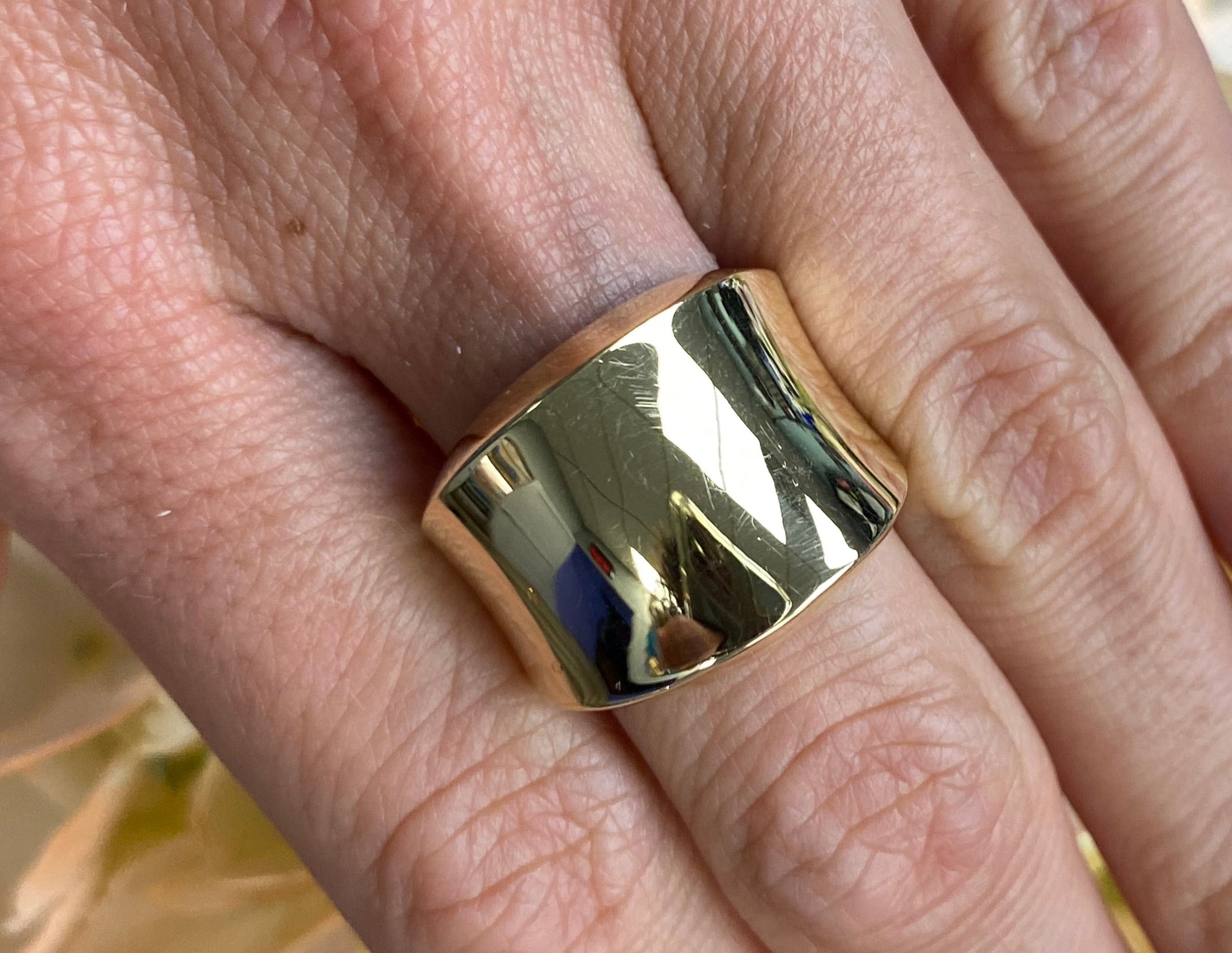 Yellow Gold Concave Wide Band Ring
