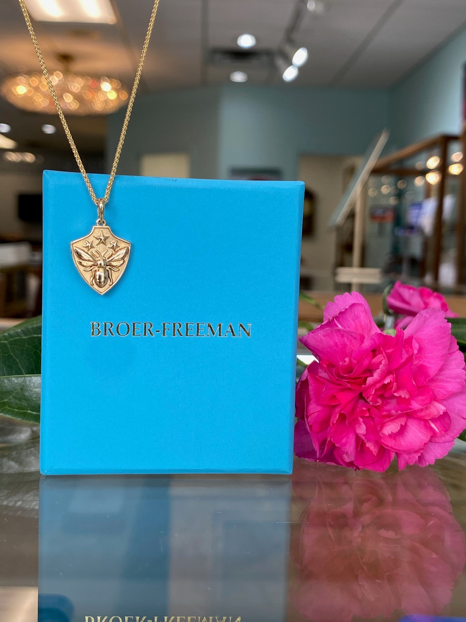 The Queen’s Crest Bee Pendant