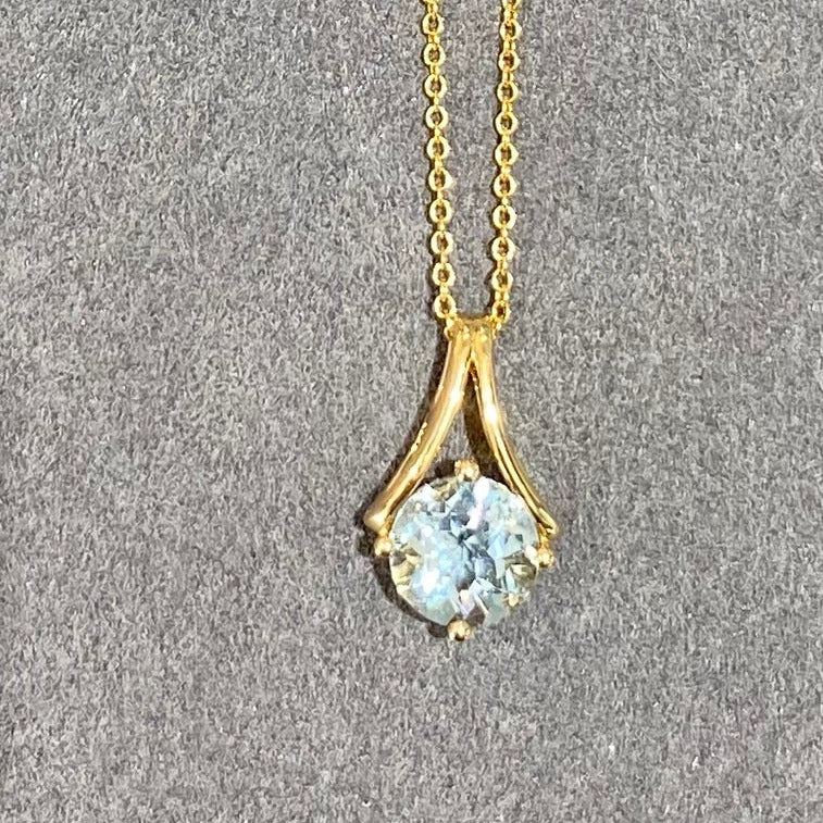 Coastal Charm Aquamarine Pendant Necklace