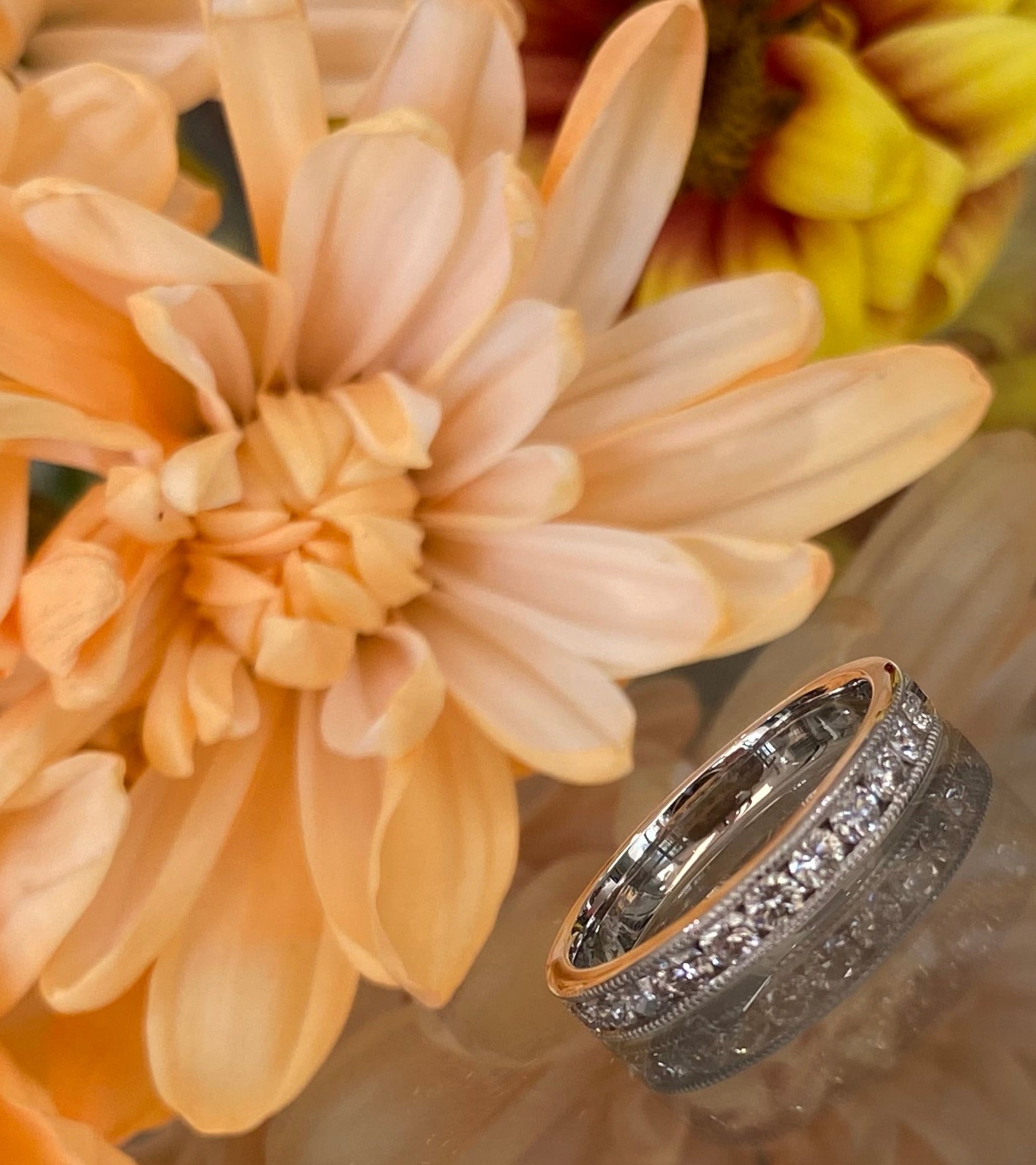 Vintage Round Diamond Band