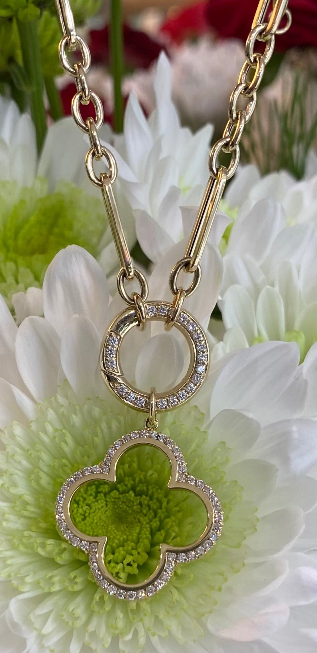 Clover & Circle Drop Pendant Paper Clip Necklace