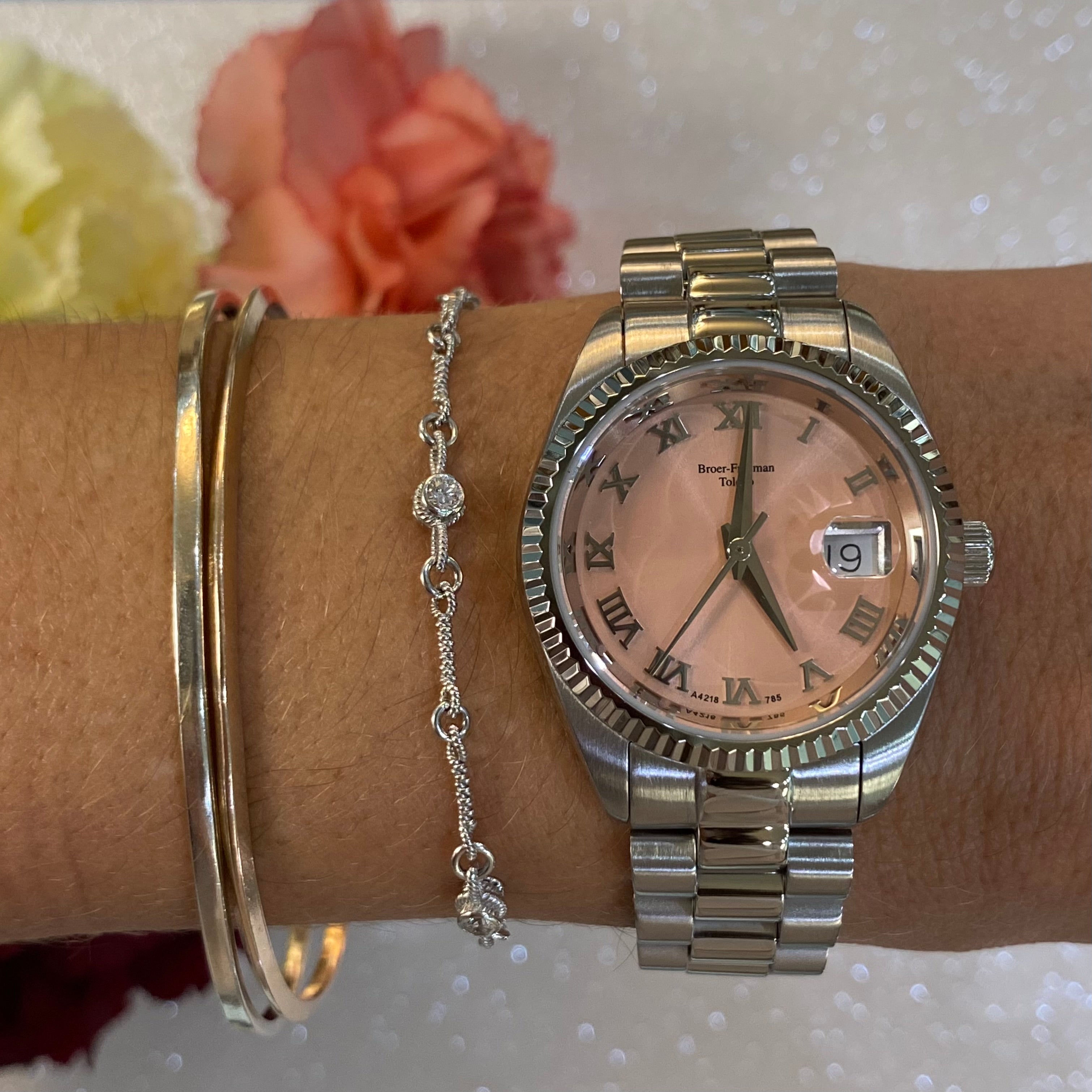 Salmon Mother of Pearl Dial Silver Toned Bracelet Watch