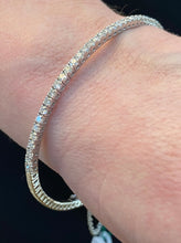 Load image into Gallery viewer, White Gold 1.50 ct. Diamond Flex Bangle Bracelet
