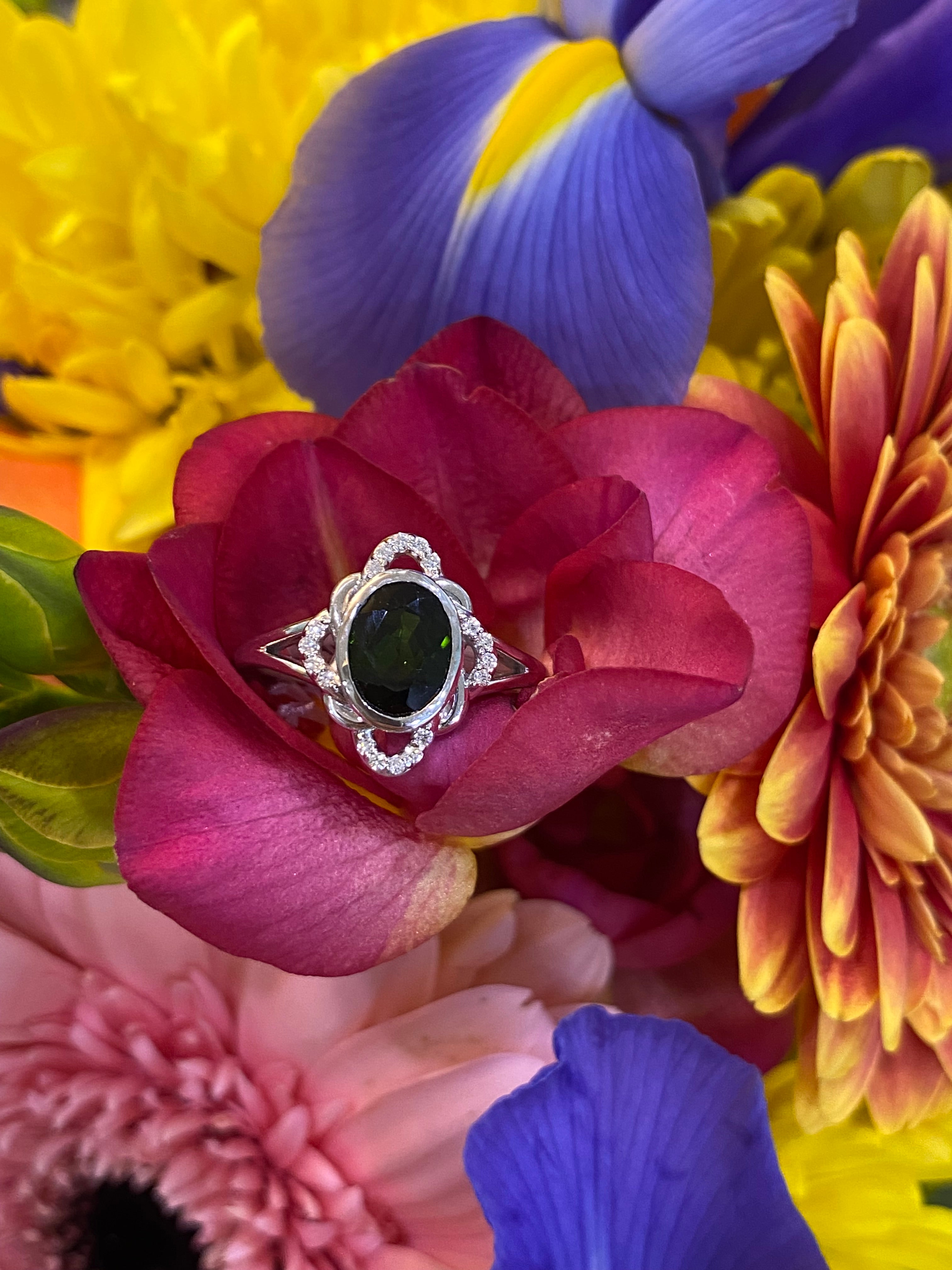 Green Tourmaline and Diamond Woven Loop Ring