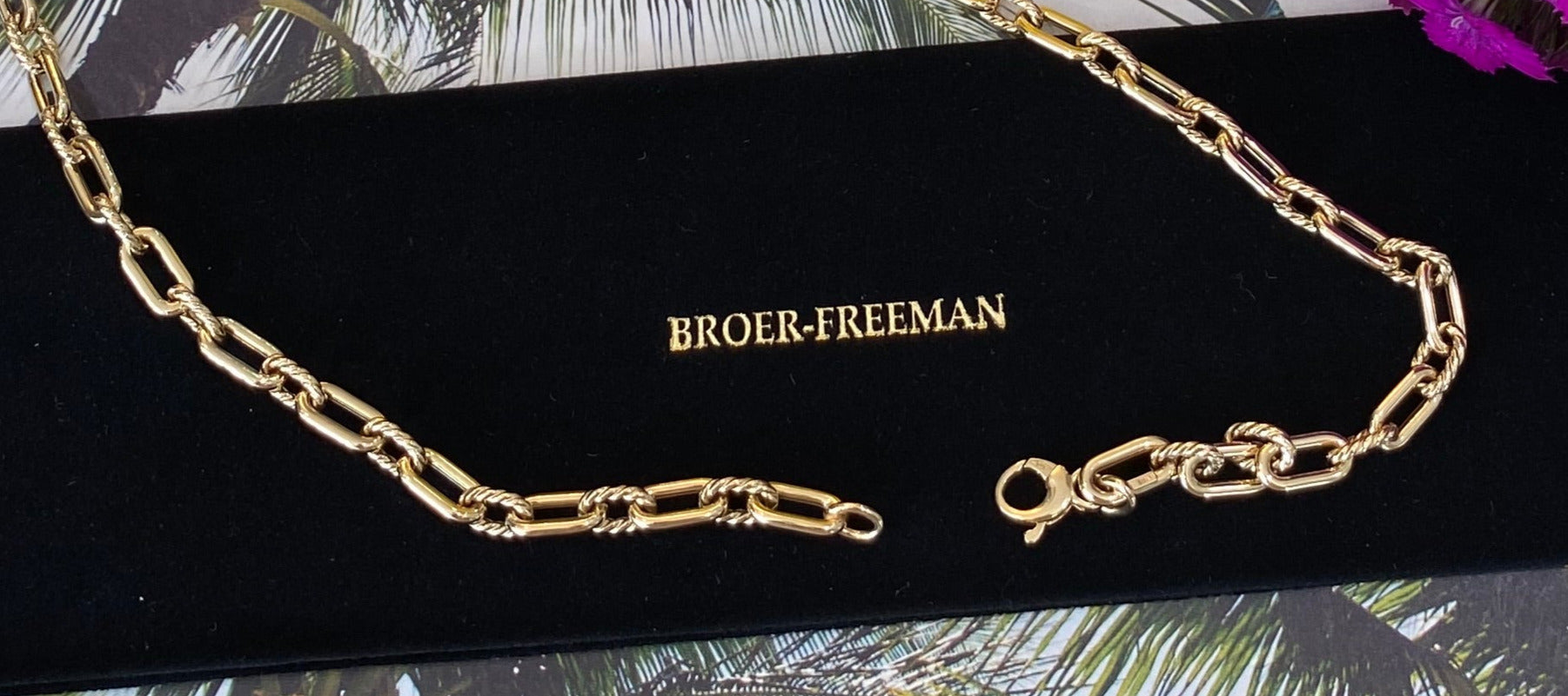 14K Yellow Gold Textured Oval and Paper Clip Link Chain