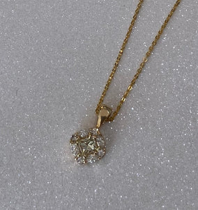 Diamond Cluster Pendant Necklace