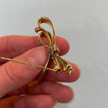 Load image into Gallery viewer, Vintage Bow Brooch

