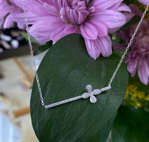 Diamond Flower Bar Necklace in White Gold