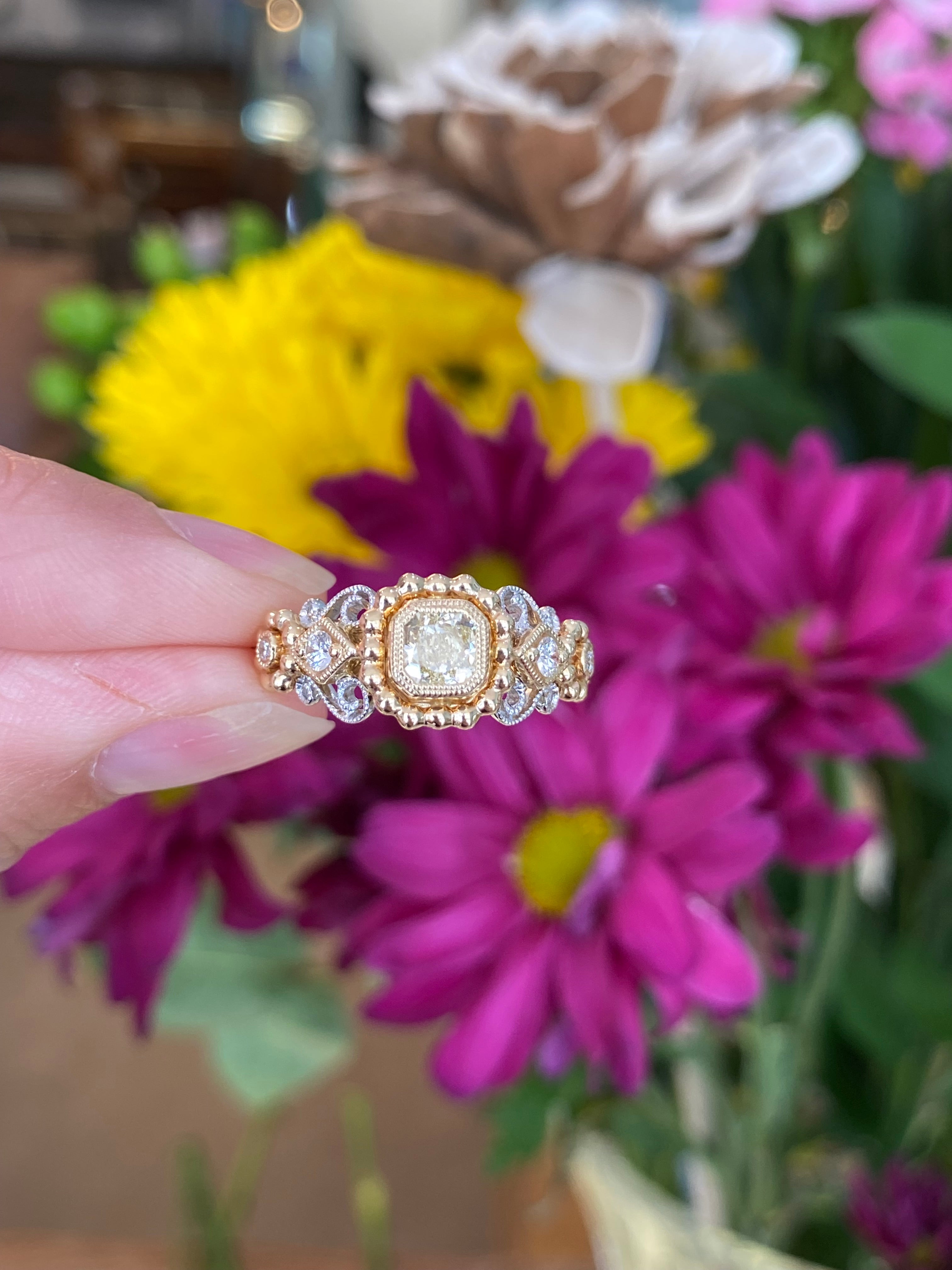 Yellow Diamond Two Tone Intricate Band Ring