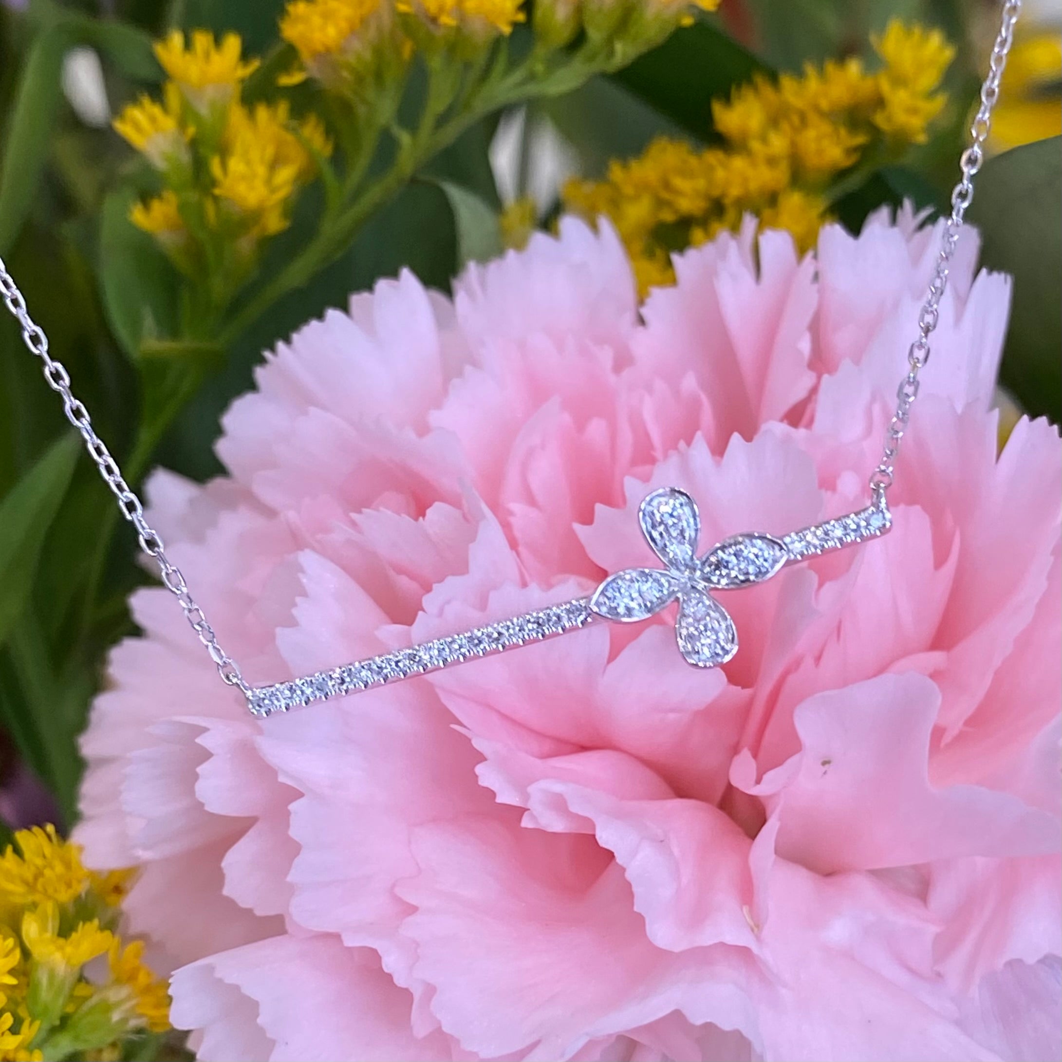 Diamond Flower Bar Necklace in White Gold