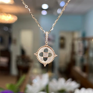 Unique Yellow Gold and Diamond Necklace