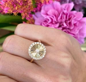 Sunburst Gold & Diamond Retro Style Ring in Yellow Gold