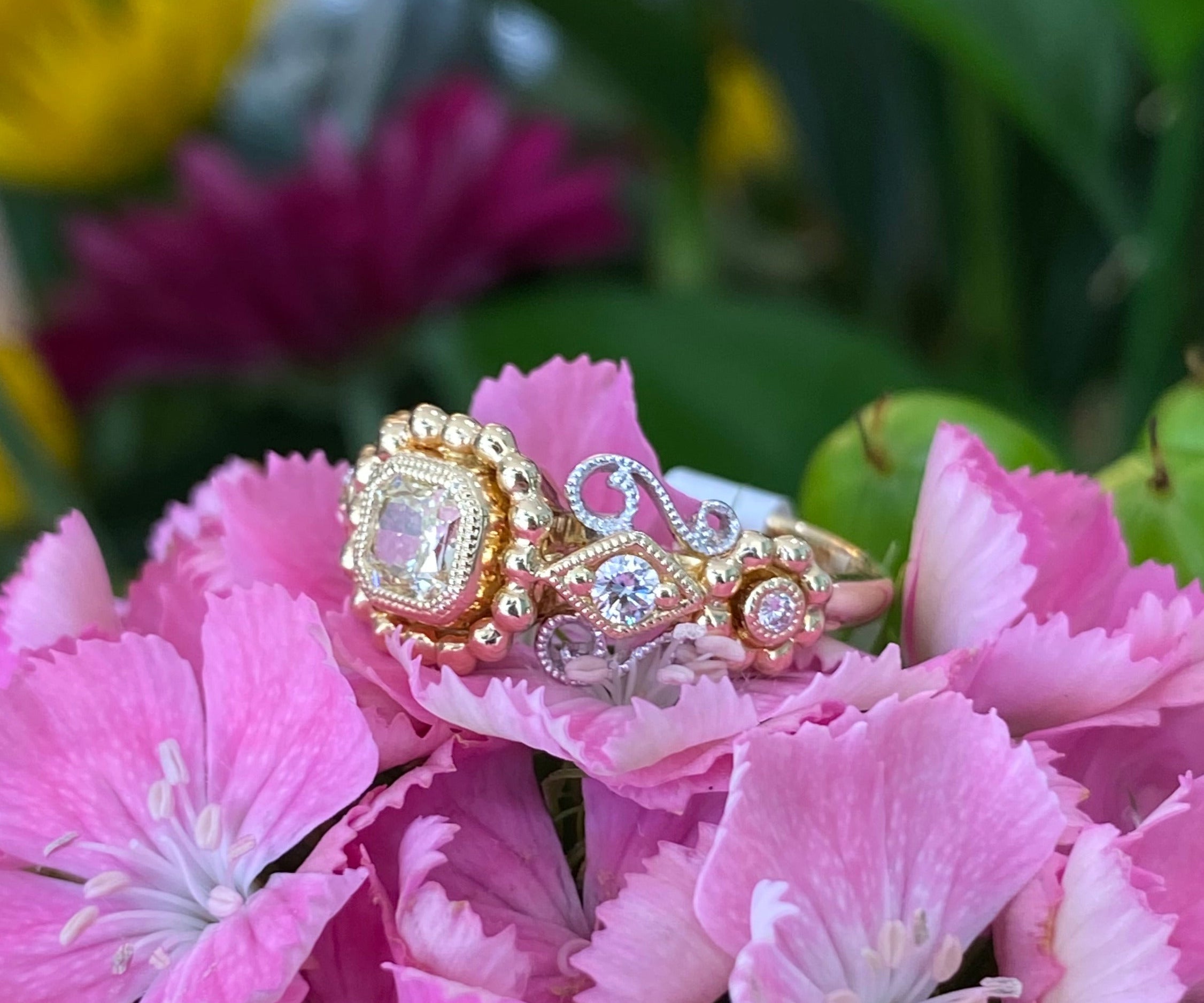 Yellow Diamond Two Tone Intricate Band Ring