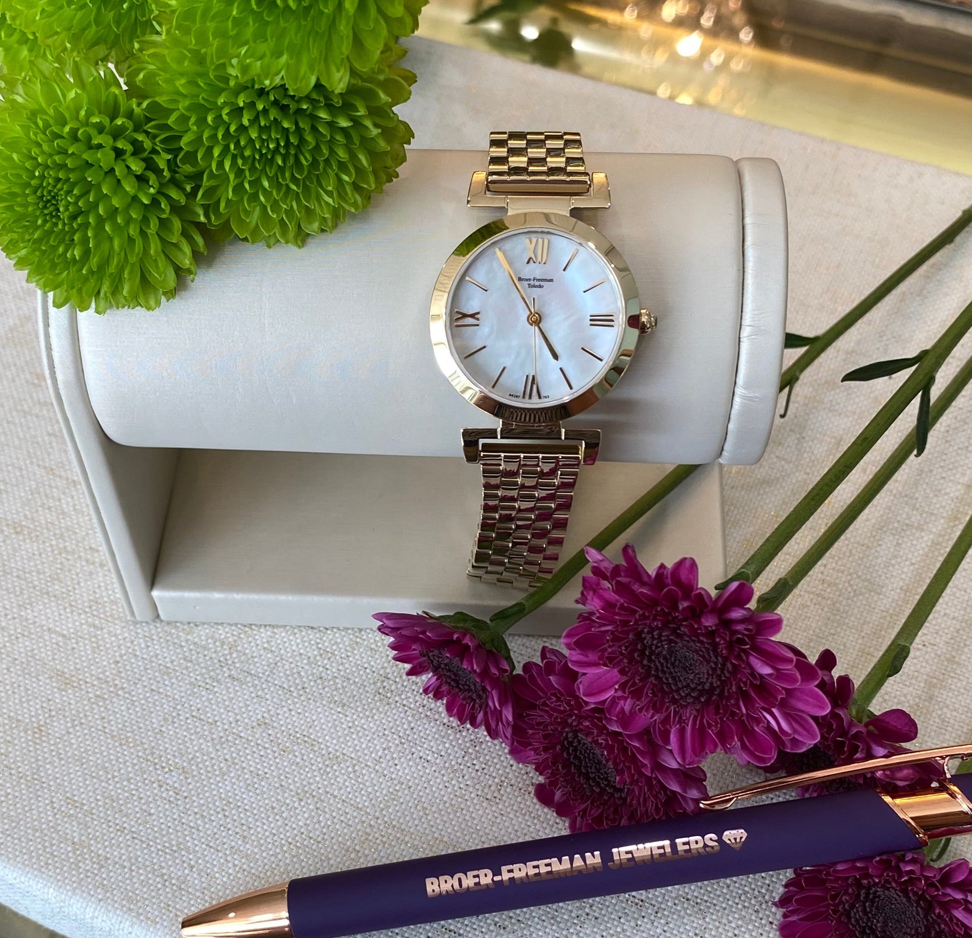 Mother of Pearl Dial Gold Toned Bracelet Watch