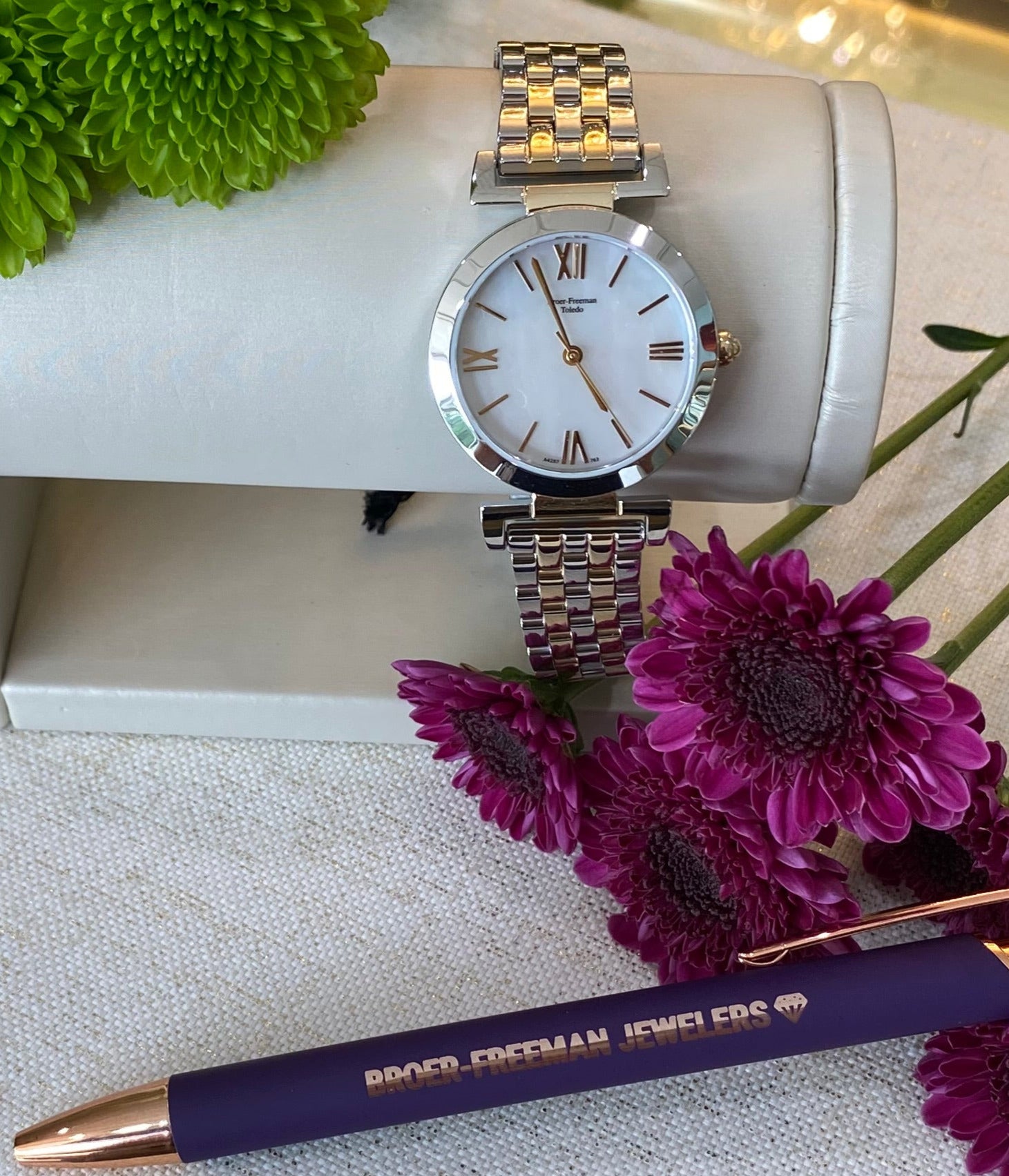 Mother of Pearl Dial and Two Toned Gold/Silver Bracelet