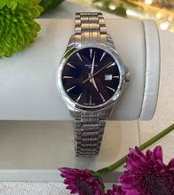 Load image into Gallery viewer, Midnight Blue Dial Silver Toned Bracelet Watch
