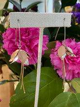 Load image into Gallery viewer, Earrings Of The Fuchsia
