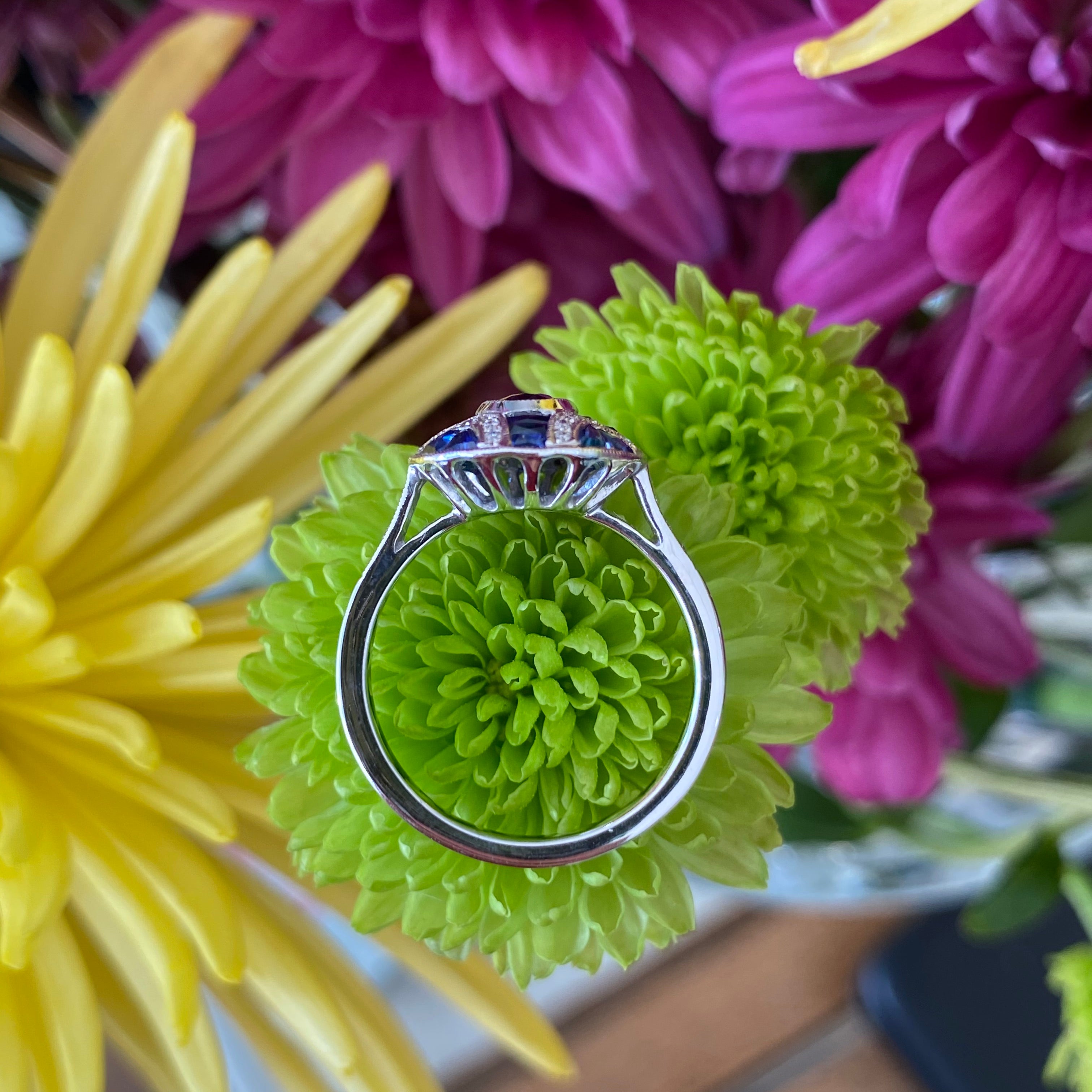 Oval Sapphire & Diamond Vintage Ring