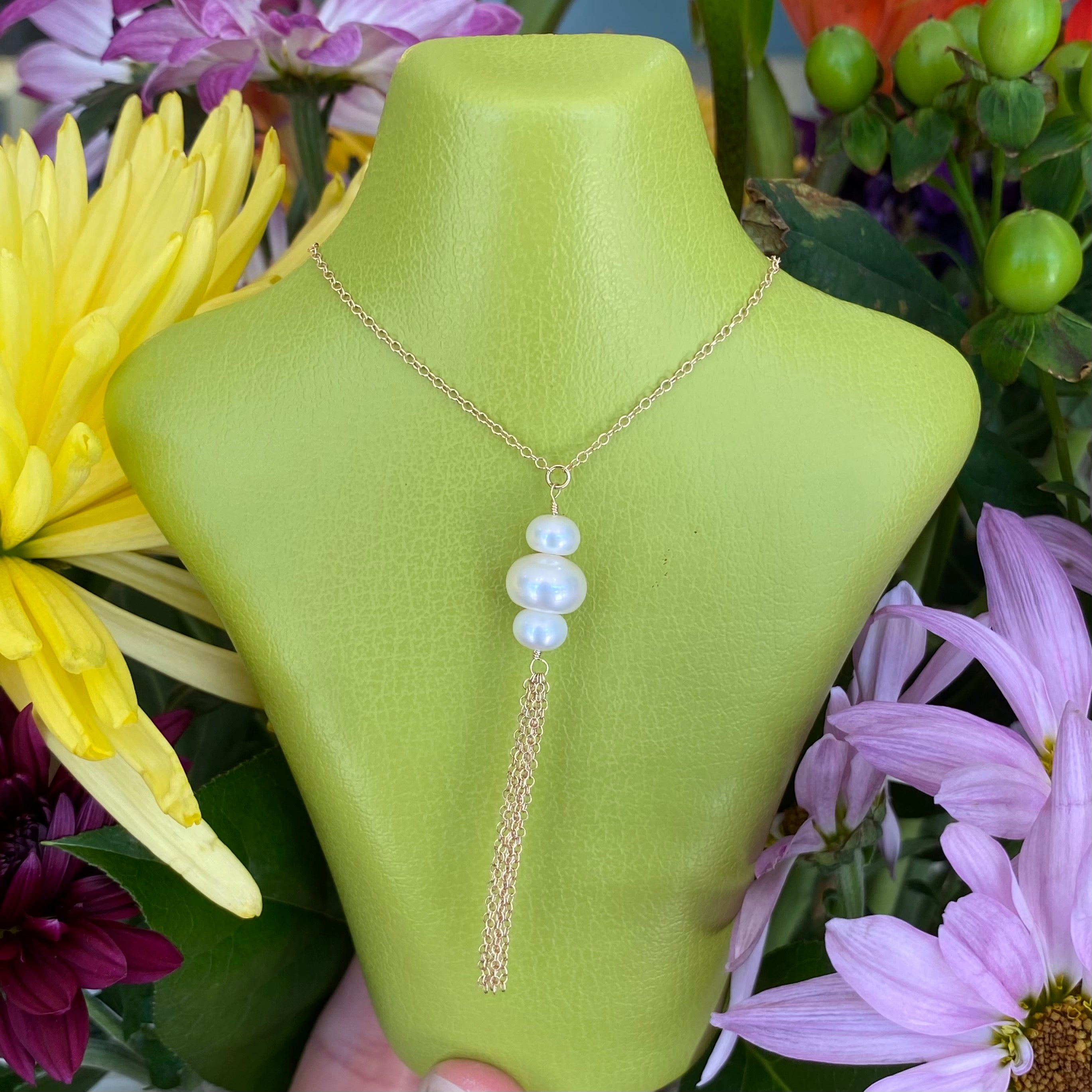 Pearl & Gold Tassel Necklace