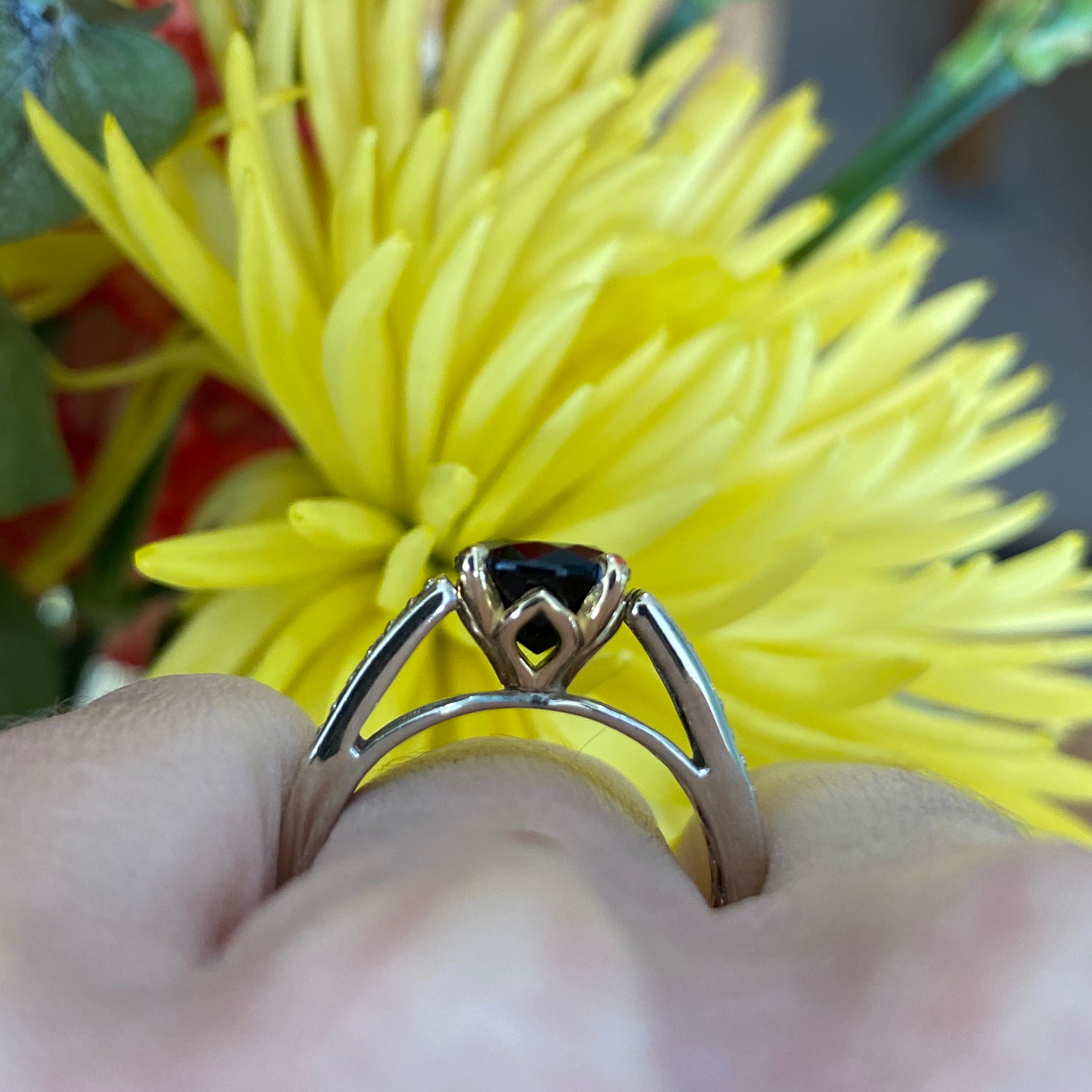 Green Tourmaline Double Diamond Band Ring